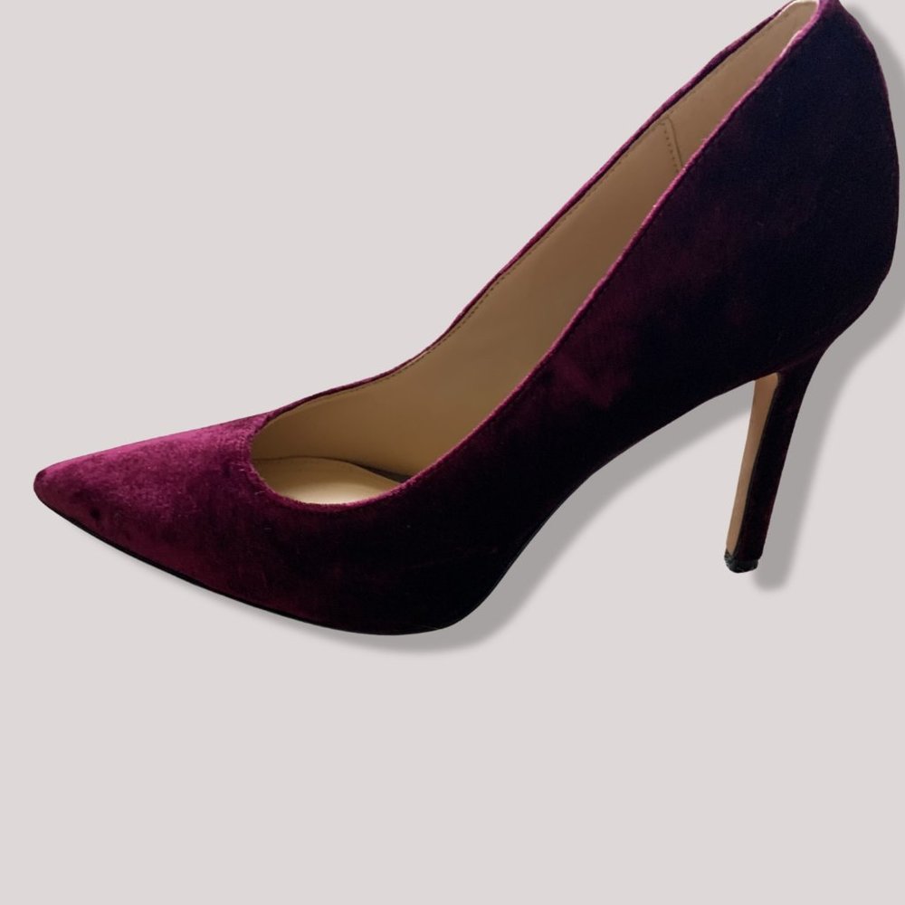 Sam Edelman Velvet Pointed Toe Pumps in Plum - Picture 3 of 5